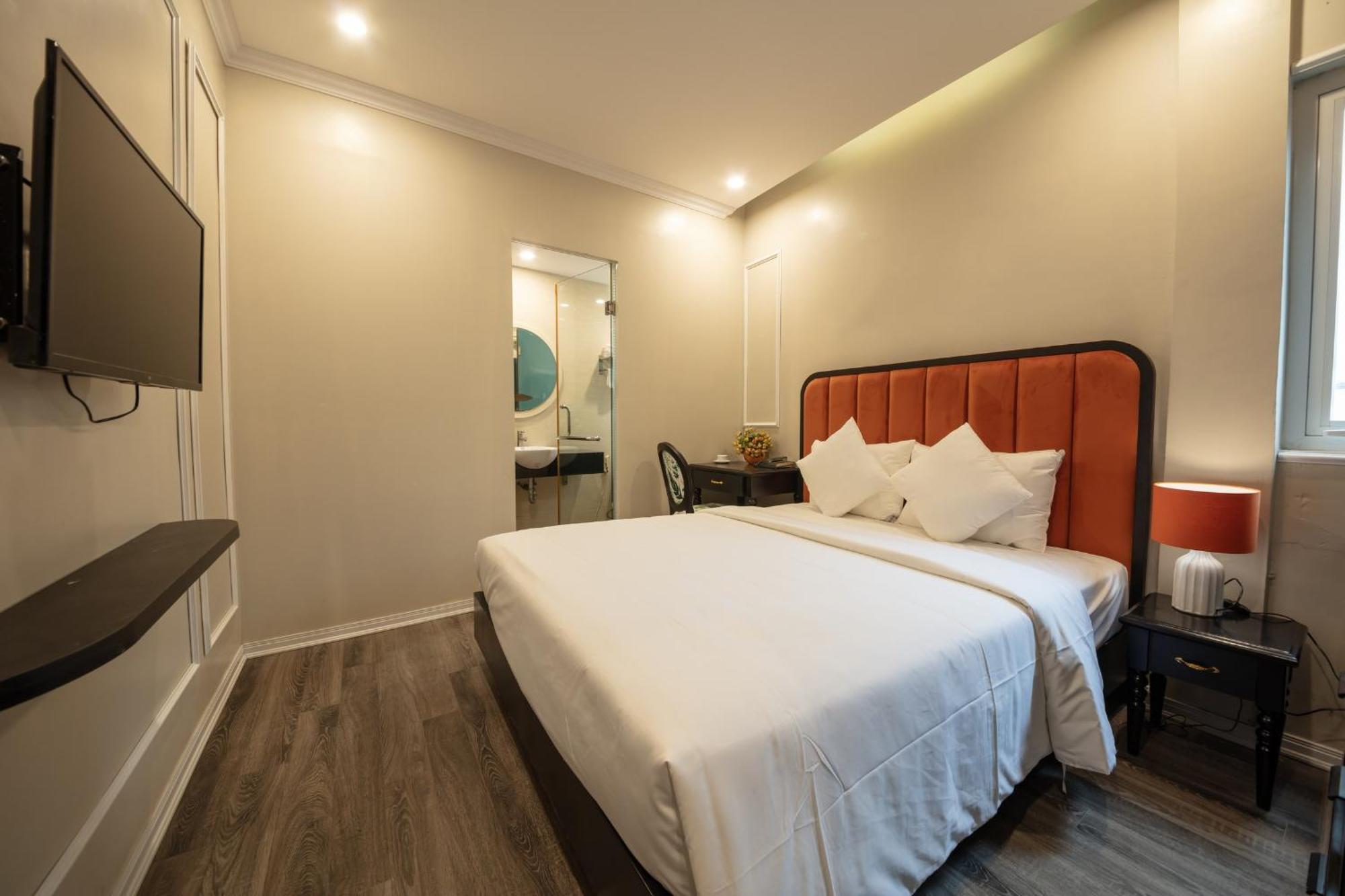 Omina Hanoi Hotel & Travel Bagian luar foto