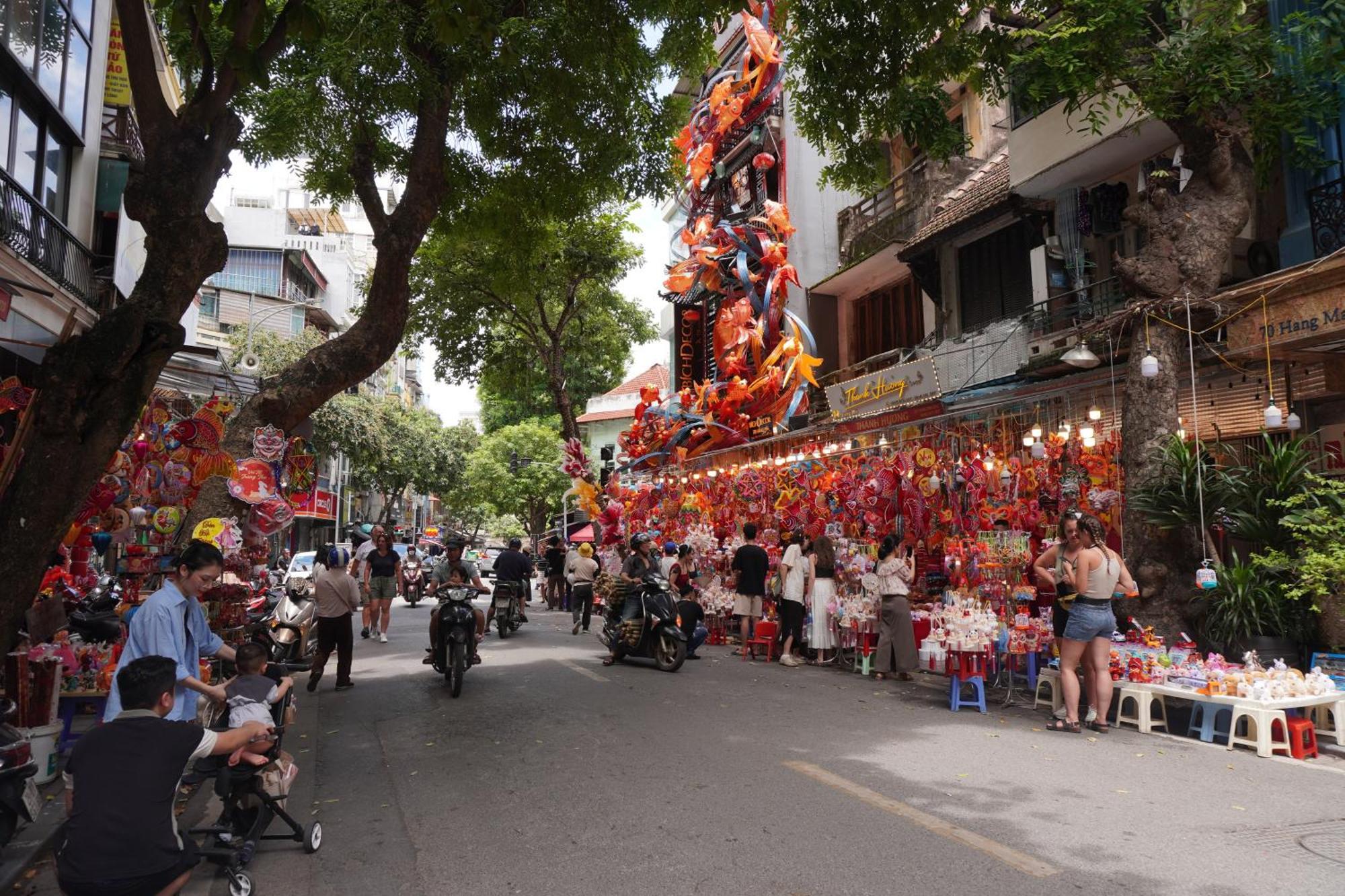 Omina Hanoi Hotel & Travel Bagian luar foto