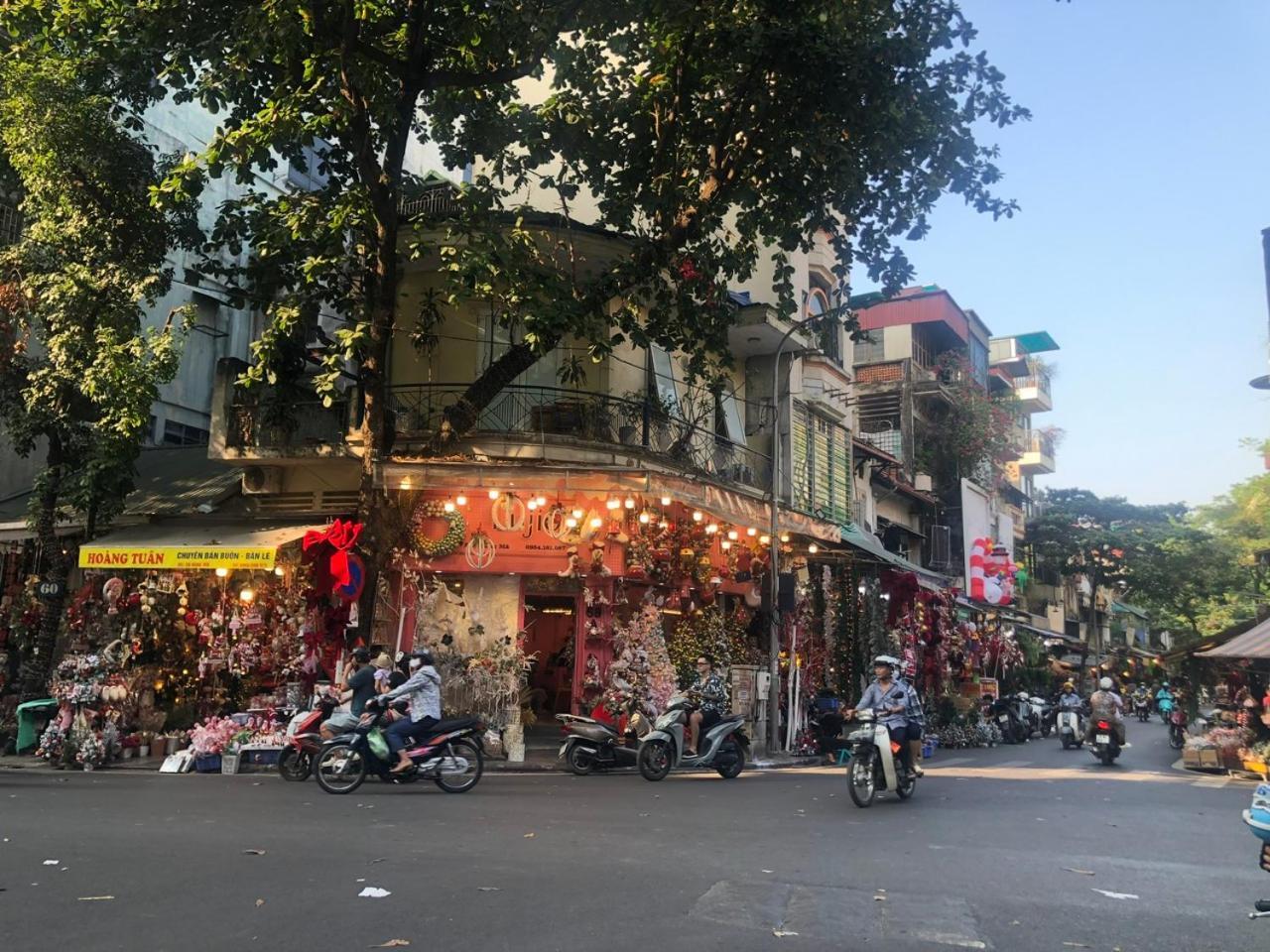 Omina Hanoi Hotel & Travel Bagian luar foto